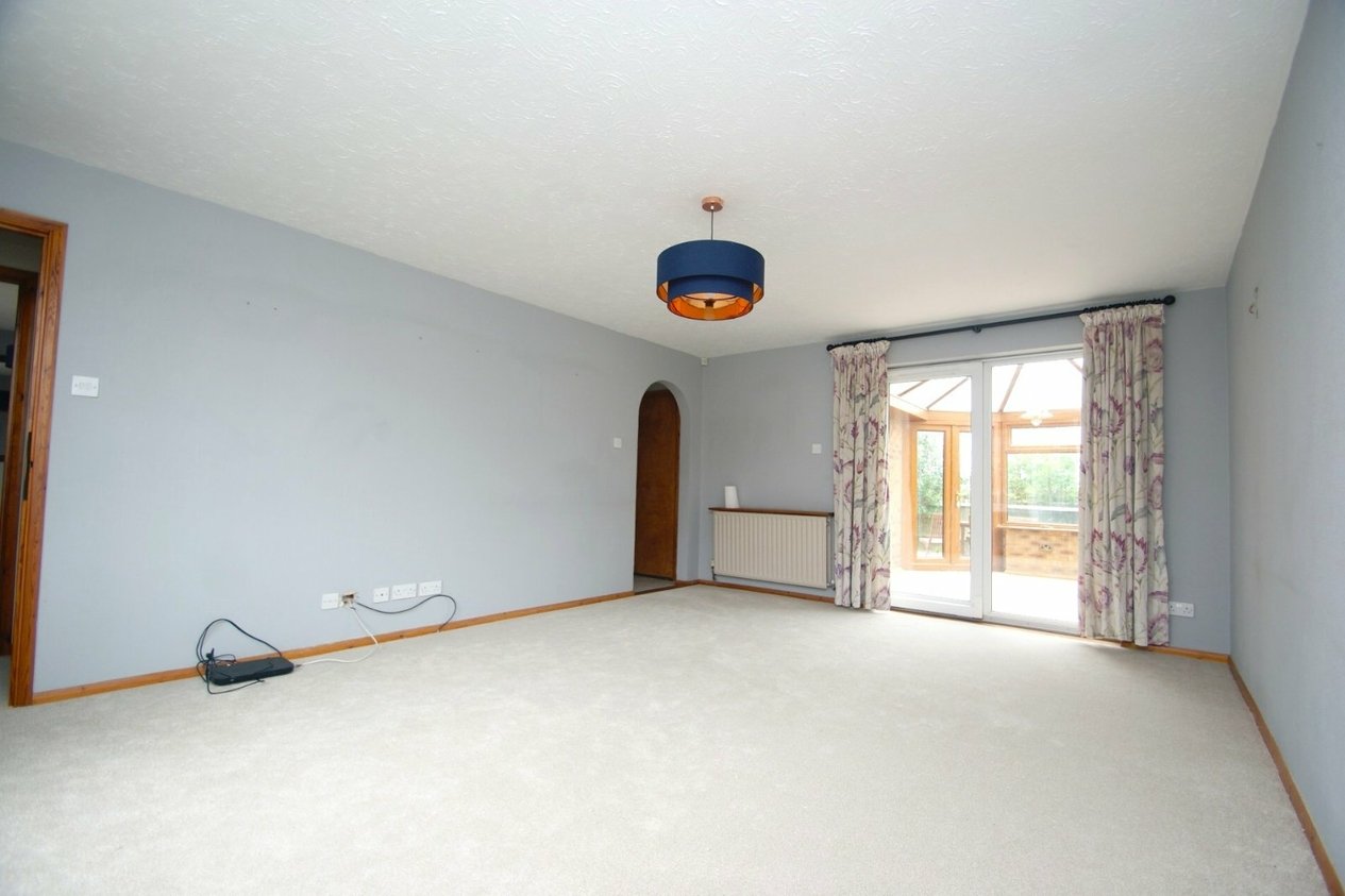 Properties Let in Courtenay Road Deal