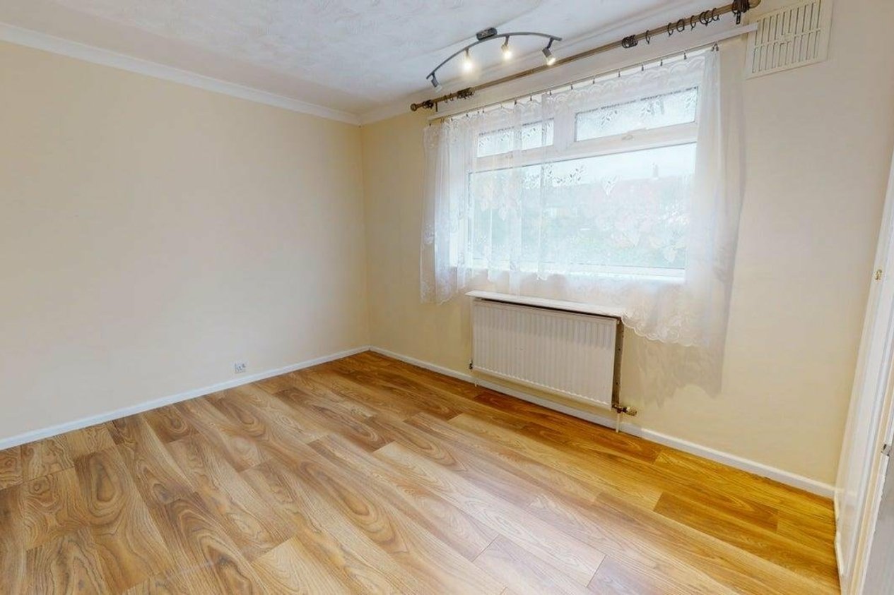 Properties To Let in Cumberland Avenue Canterbury