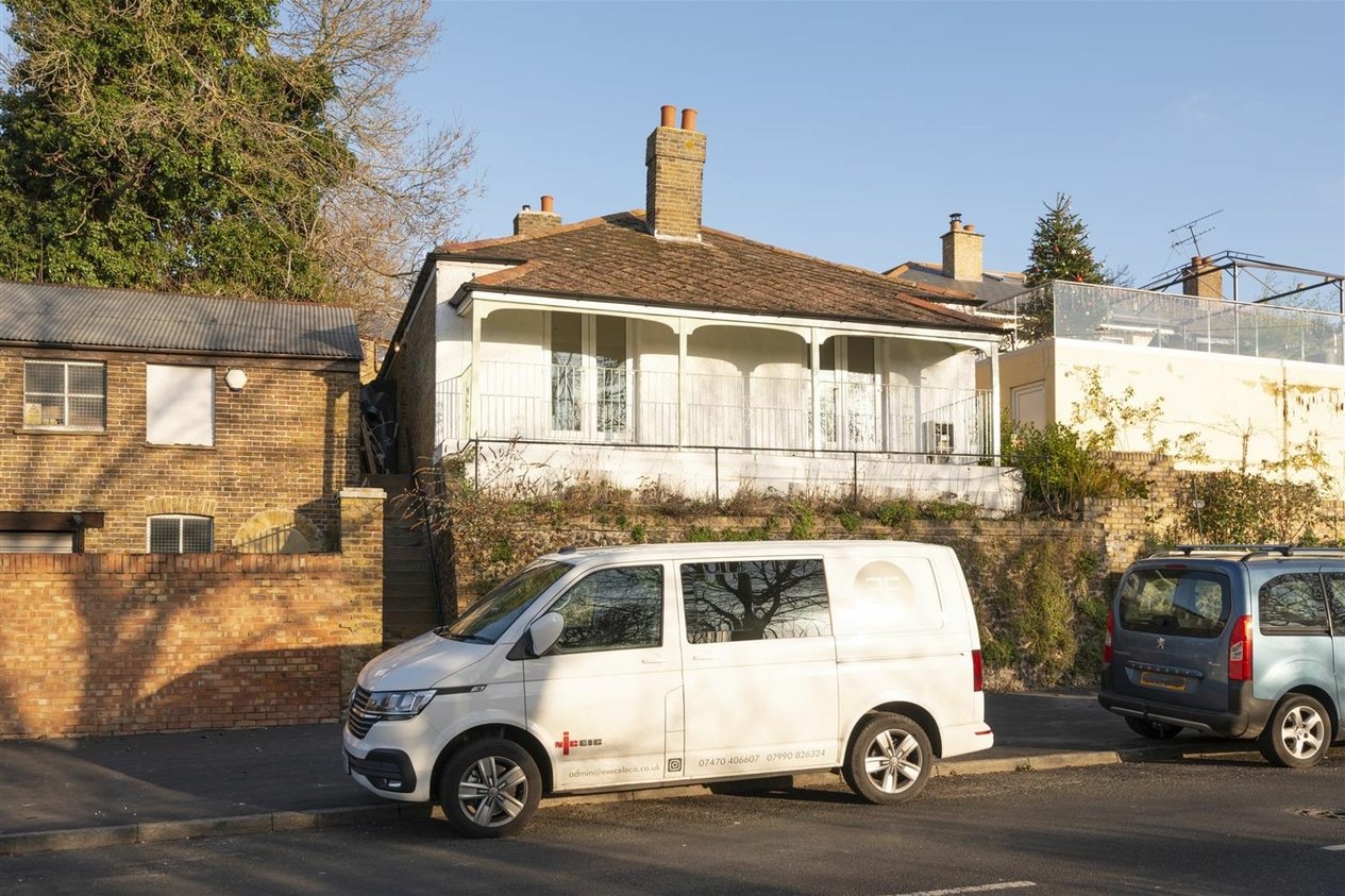 Properties To Let in Dane Road  Margate