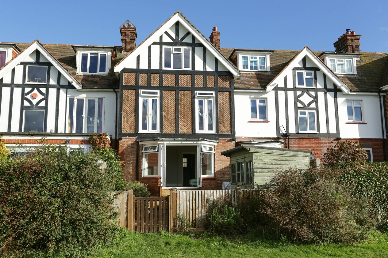 Properties Let Agreed in Domneva Road  Westgate-On-Sea
