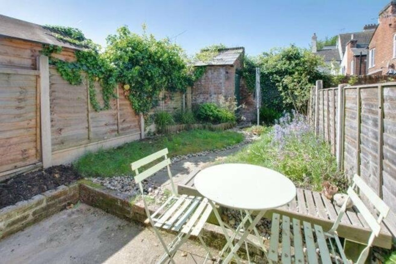 Properties Under Offer in Dover Street Canterbury