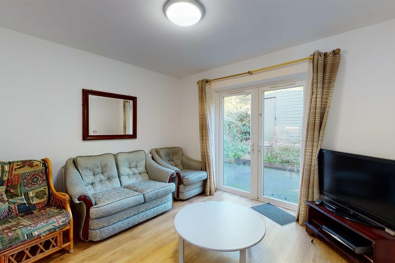 Properties To Let in Downs Road Canterbury