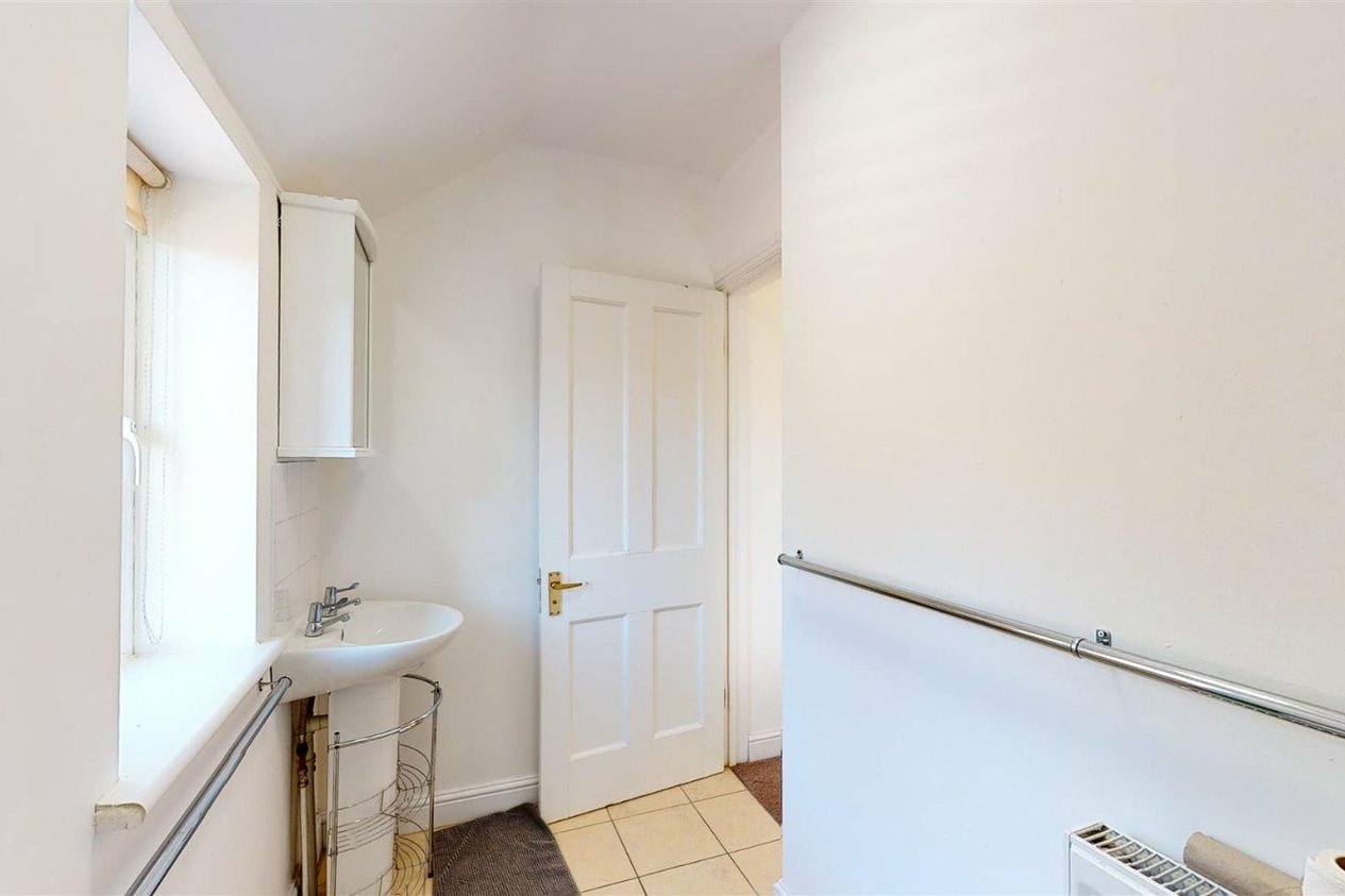 Properties To Let in Downs Road Canterbury
