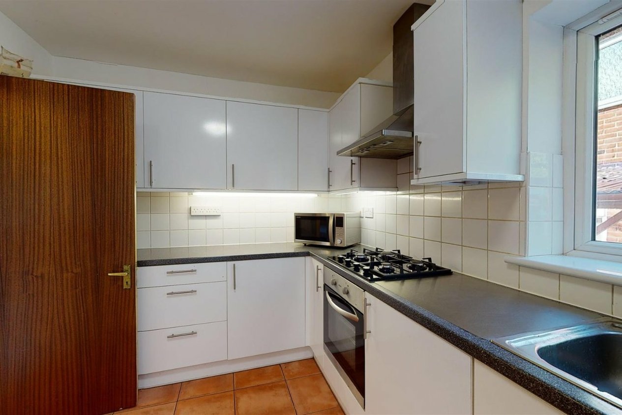 Properties To Let in Downs Road Canterbury