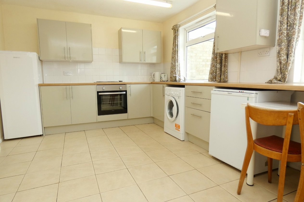 Properties To Let in Downs Road Canterbury
