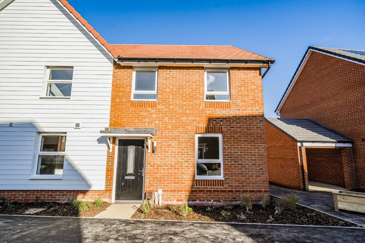 Properties To Let in Dragon Way Sturry