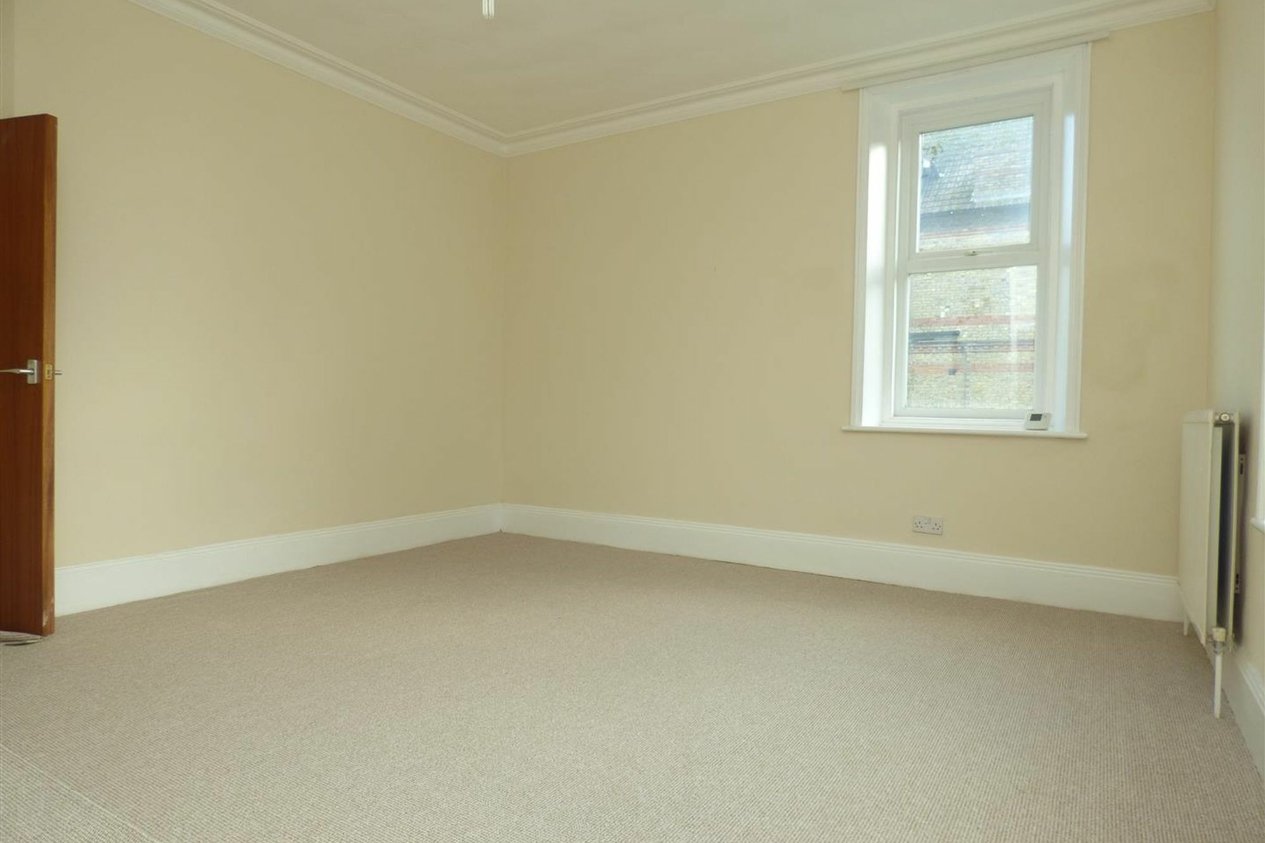 Properties To Let in Earls Avenue  Folkestone