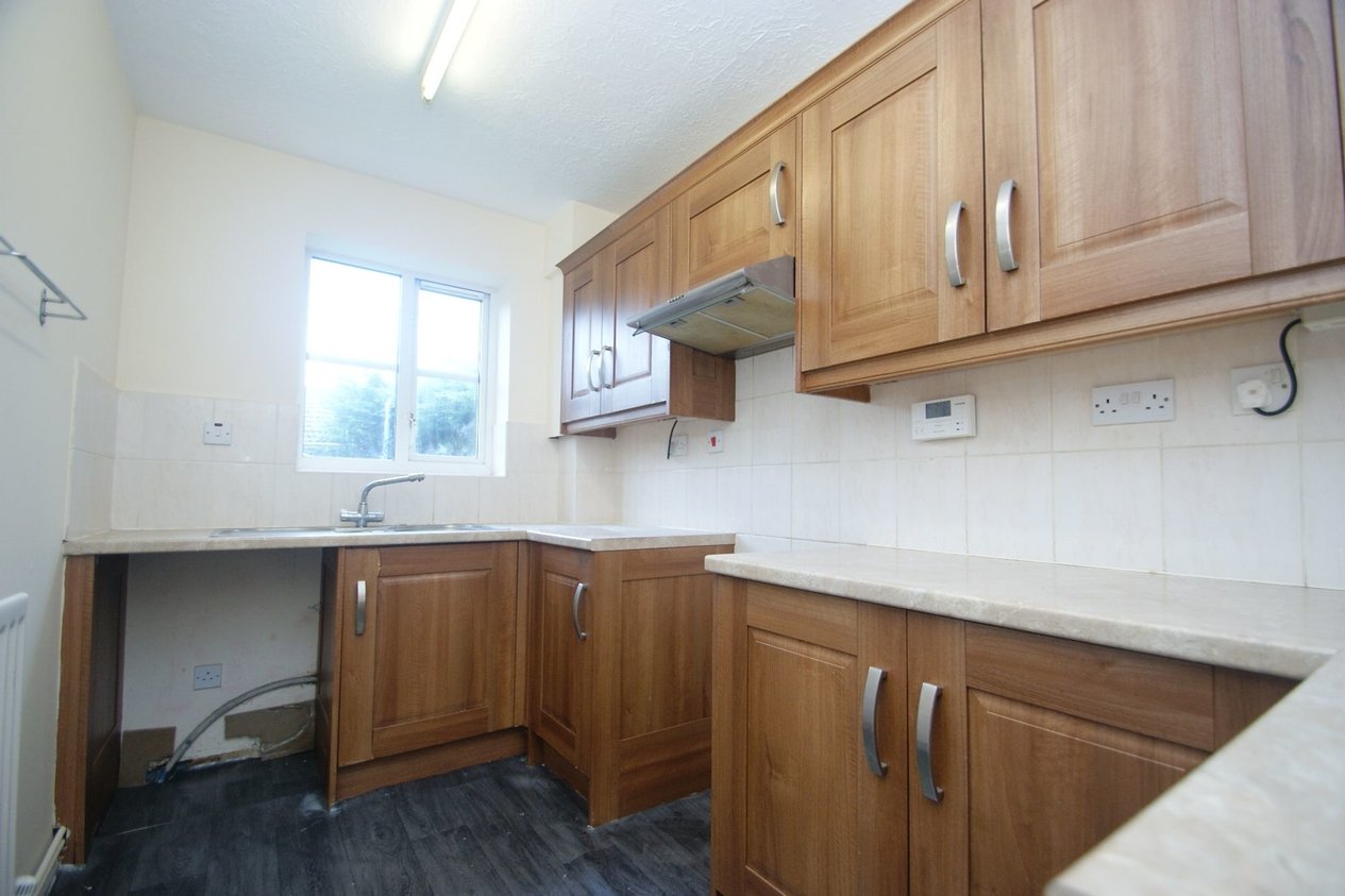 Properties Let Agreed in East Northdown Close  Cliftonville