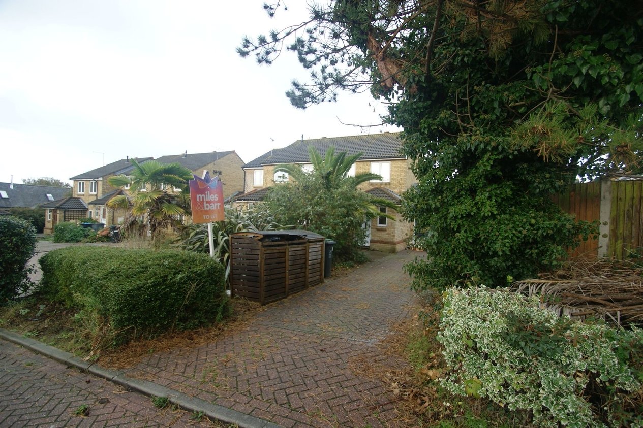 Properties Let Agreed in East Northdown Close  Cliftonville