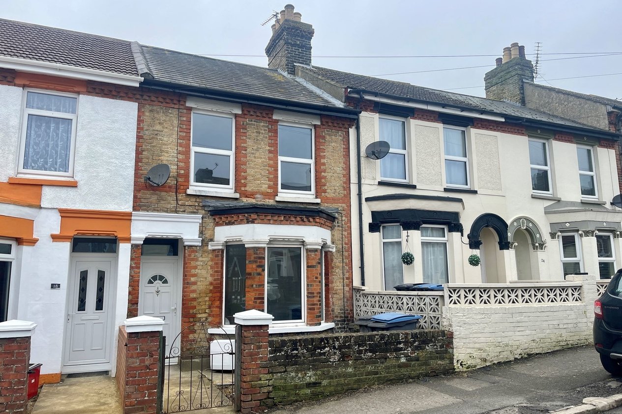 Properties To Let in Eaton Road  Dover