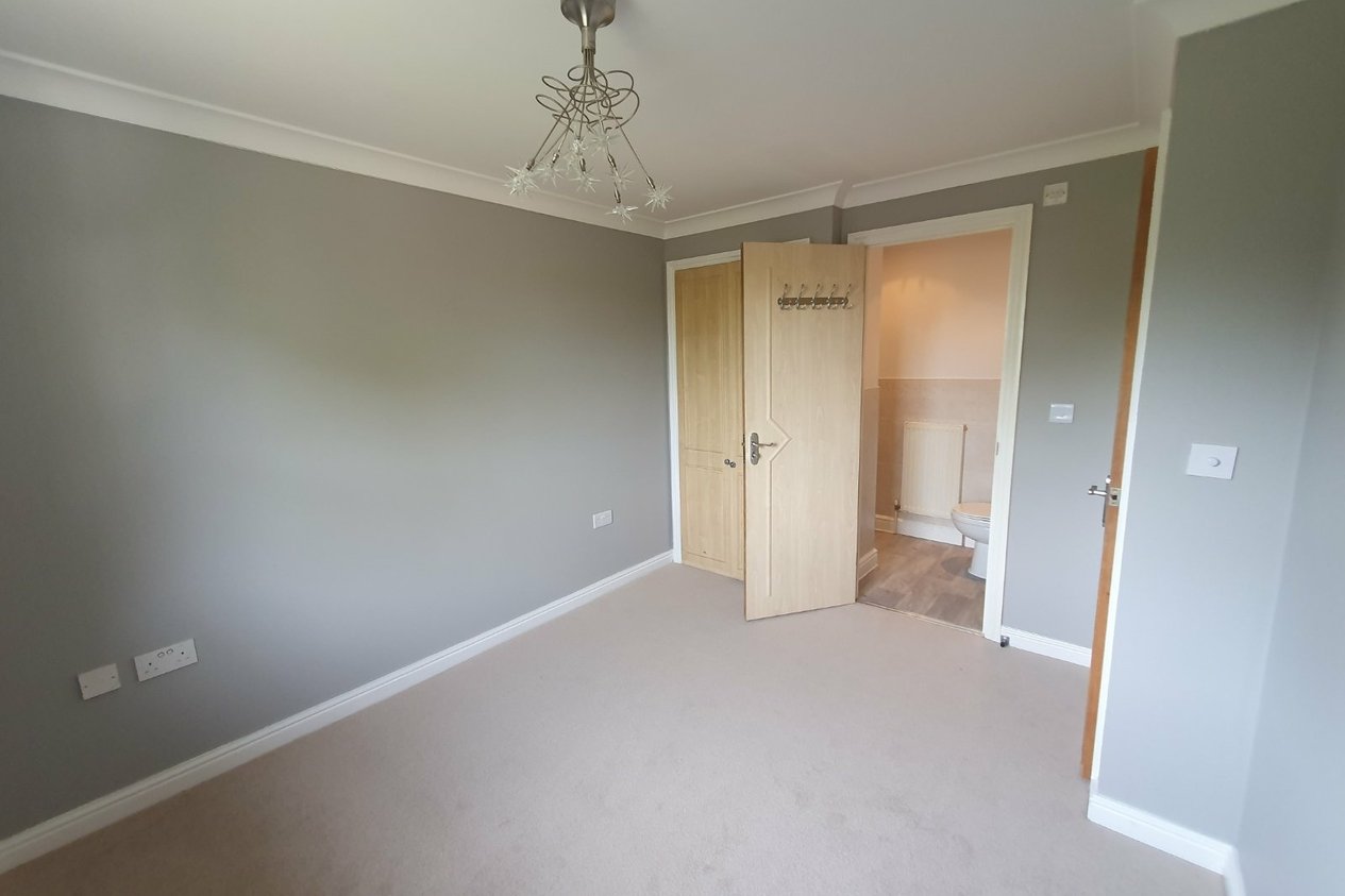 Properties Let in Falcon Close Herne