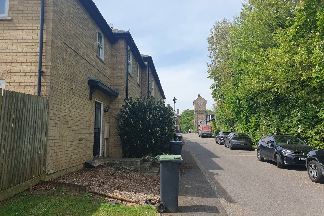 Properties Let in Falcon Close Herne