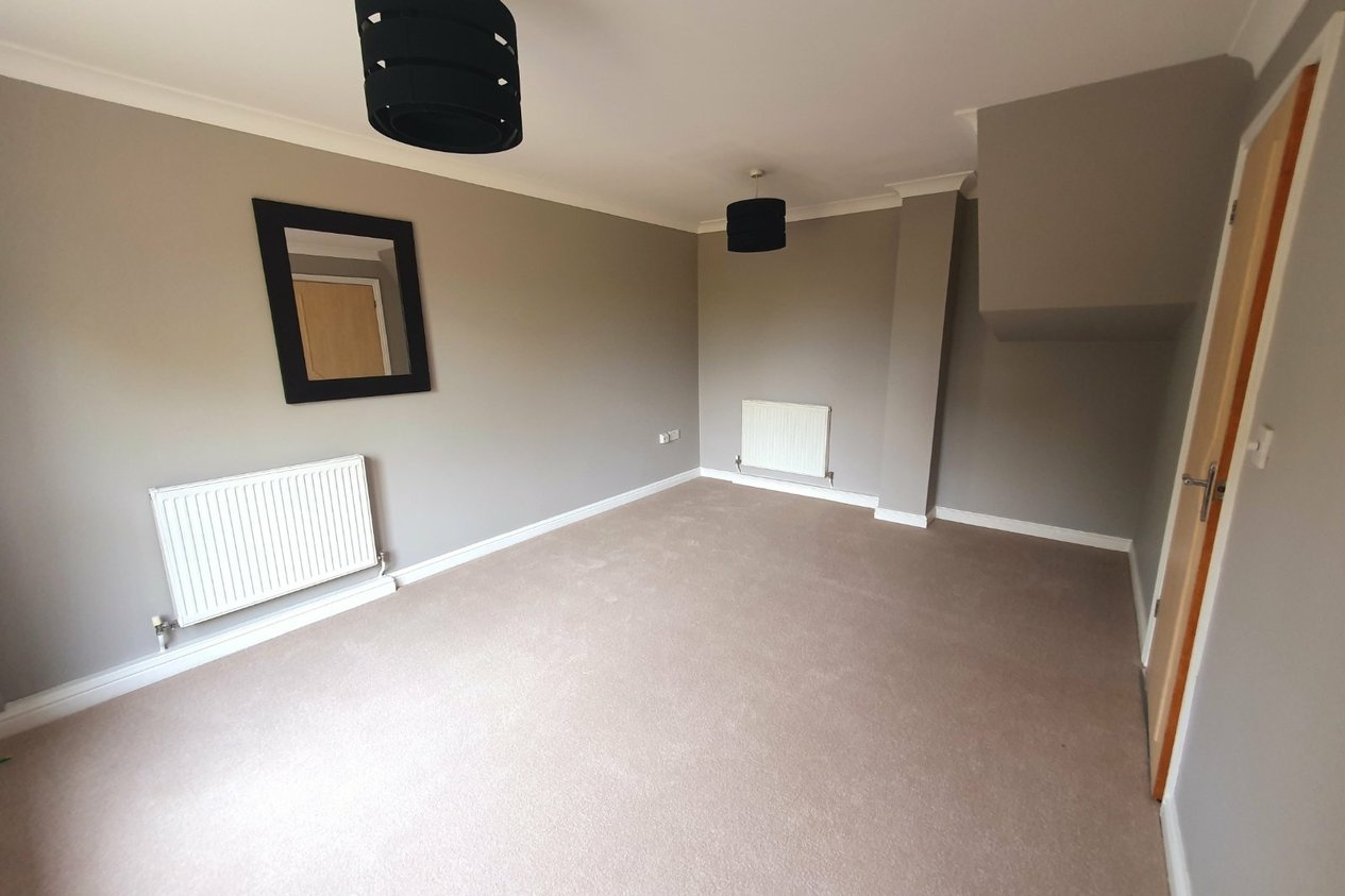 Properties Let in Falcon Close Herne