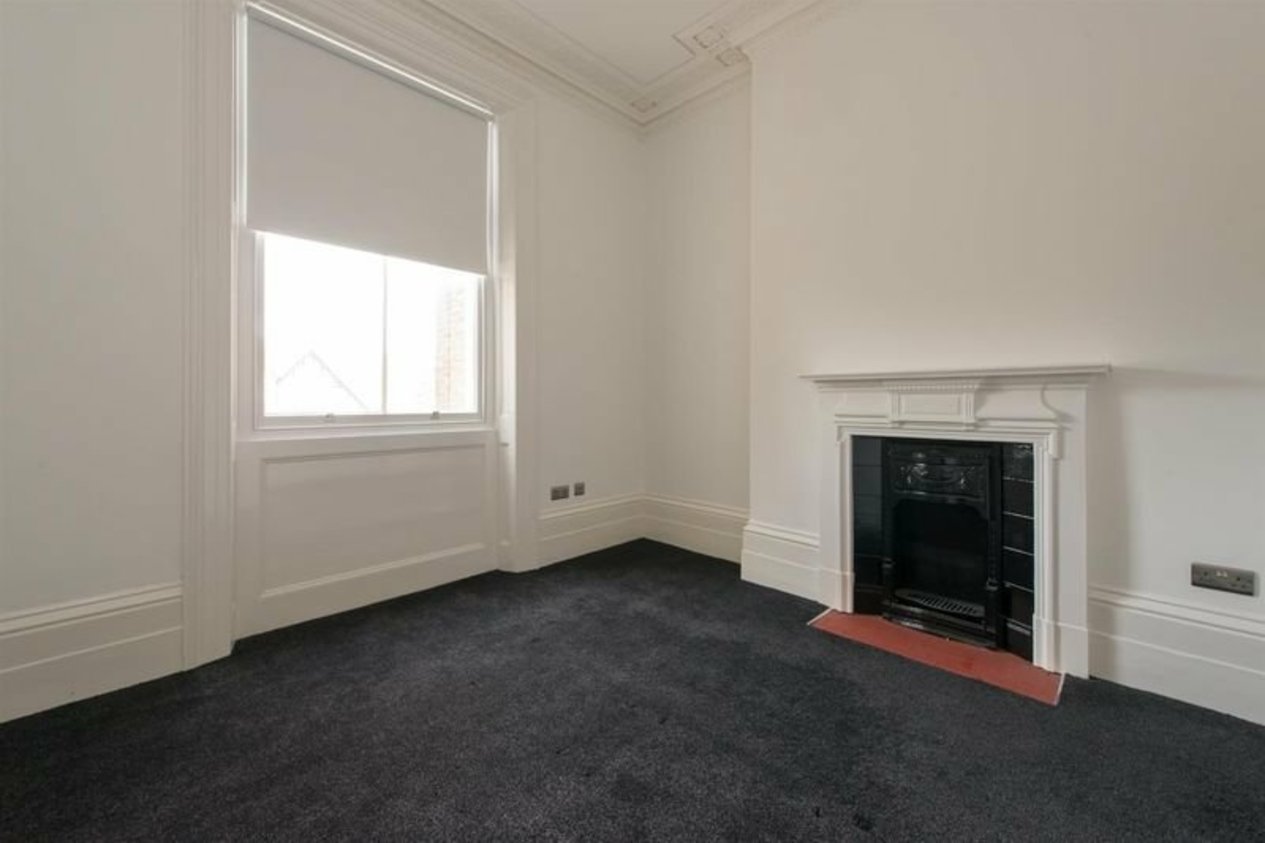 Properties Let in First Floor Flat 20 Westcliff Terrace Mansions