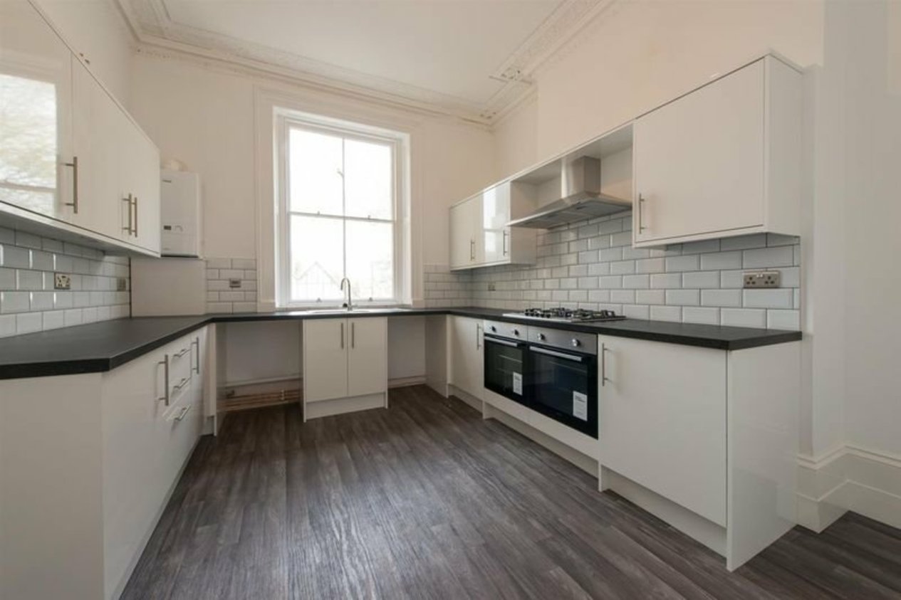 Properties Let in First Floor Flat 20 Westcliff Terrace Mansions