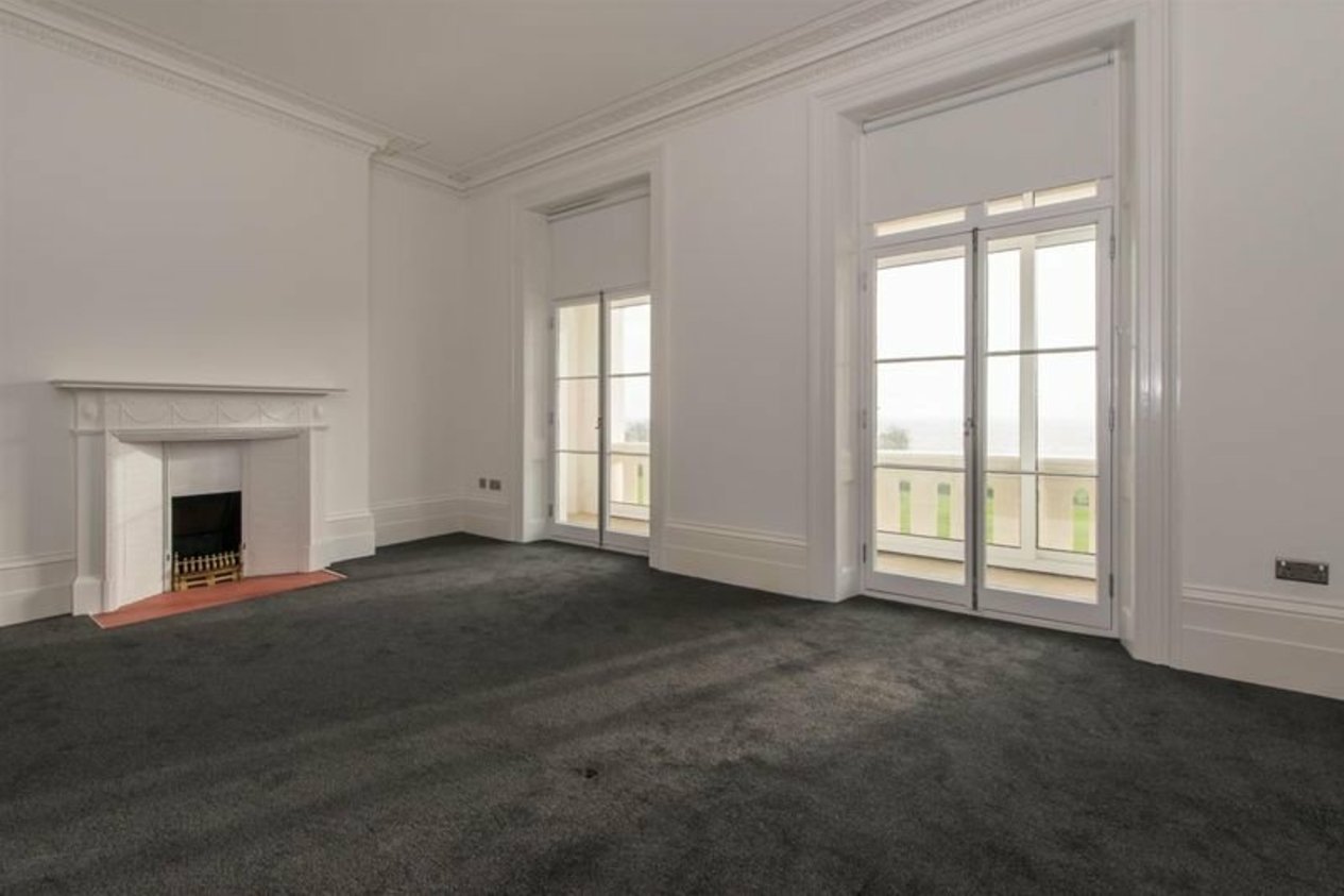 Properties Let in First Floor Flat 20 Westcliff Terrace Mansions