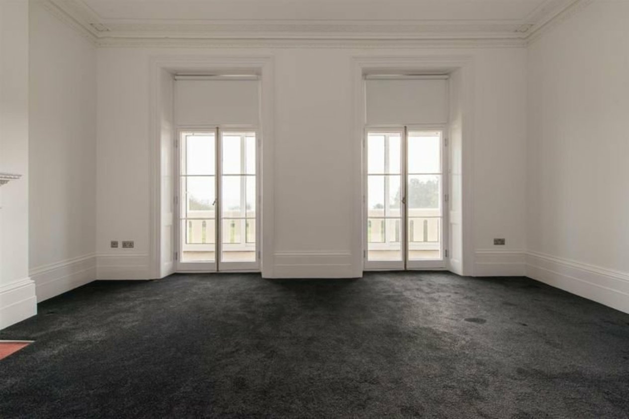 Properties Let in First Floor Flat 20 Westcliff Terrace Mansions