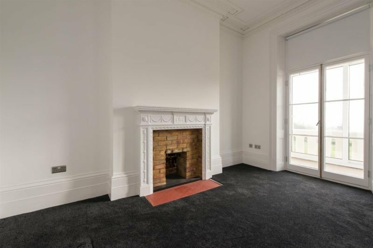 Properties Let in First Floor Flat 20 Westcliff Terrace Mansions