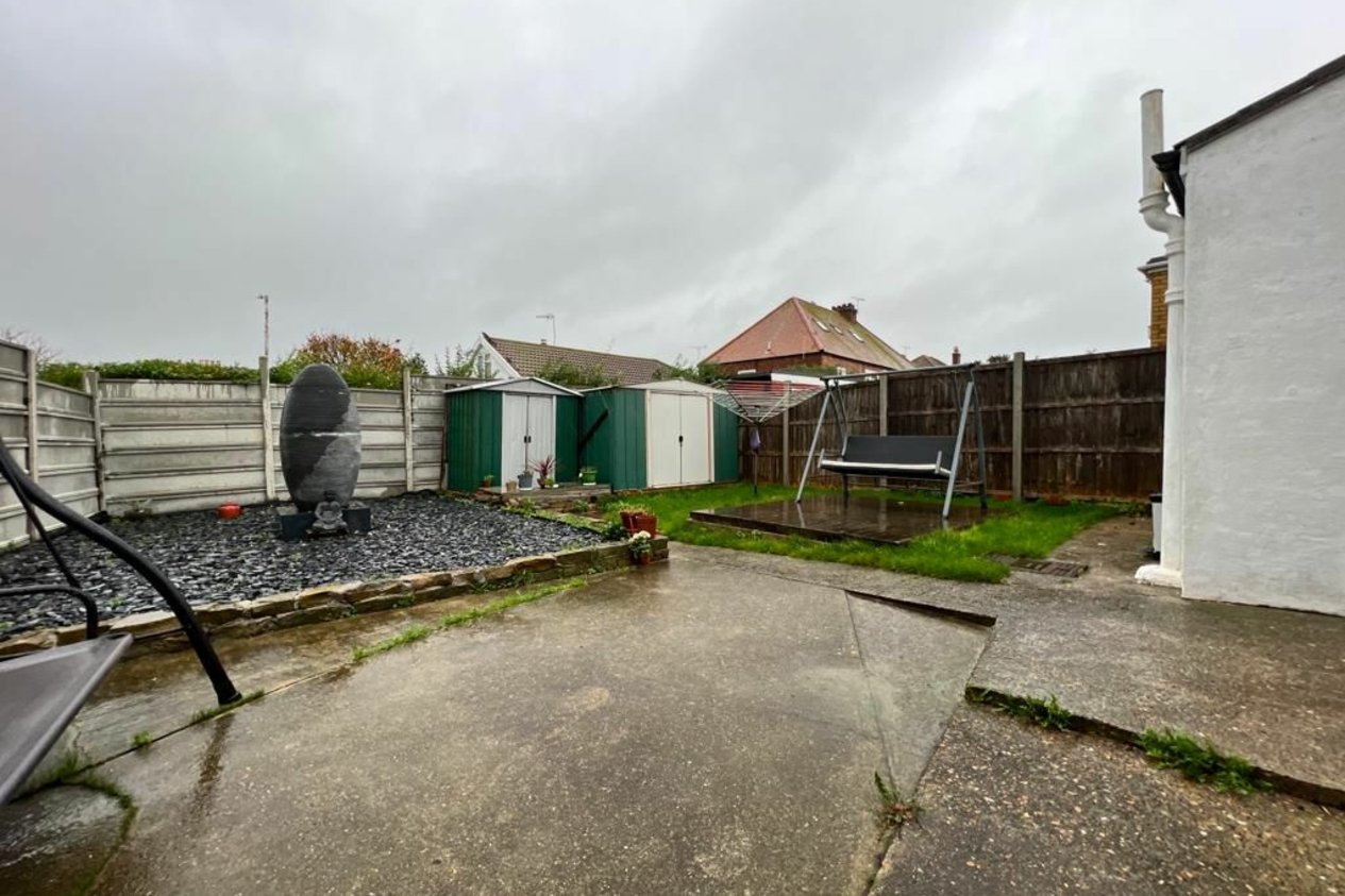 Properties To Let in Fitzroy Avenue 