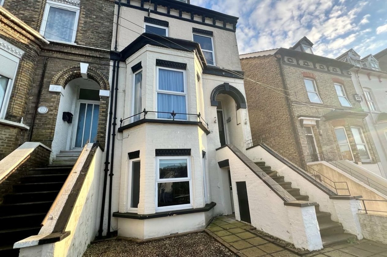 Properties To Let in Folkestone Road Dover