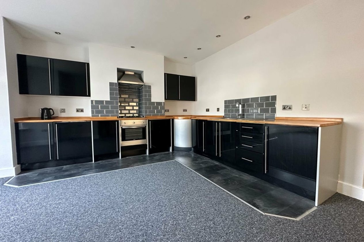 Properties To Let in Folkestone Road Dover
