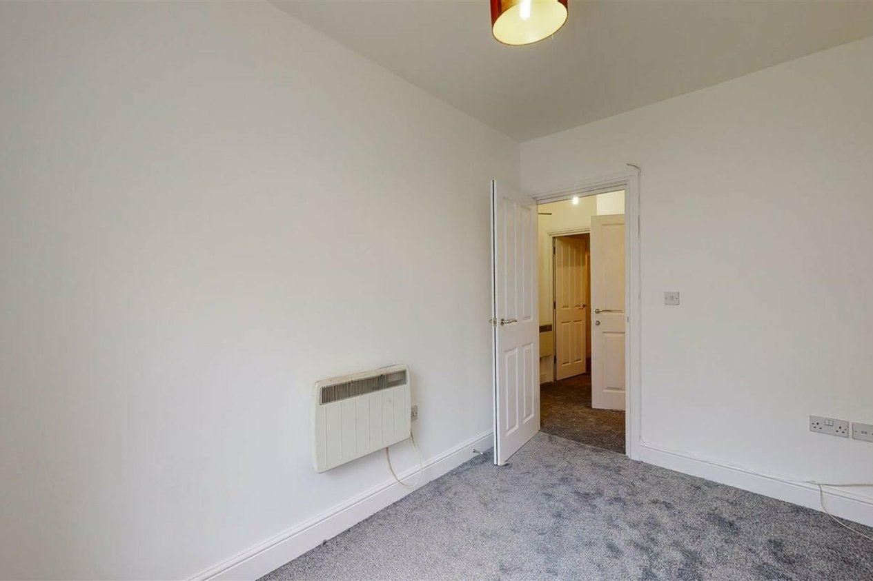 Properties Let in Folkestone Road 