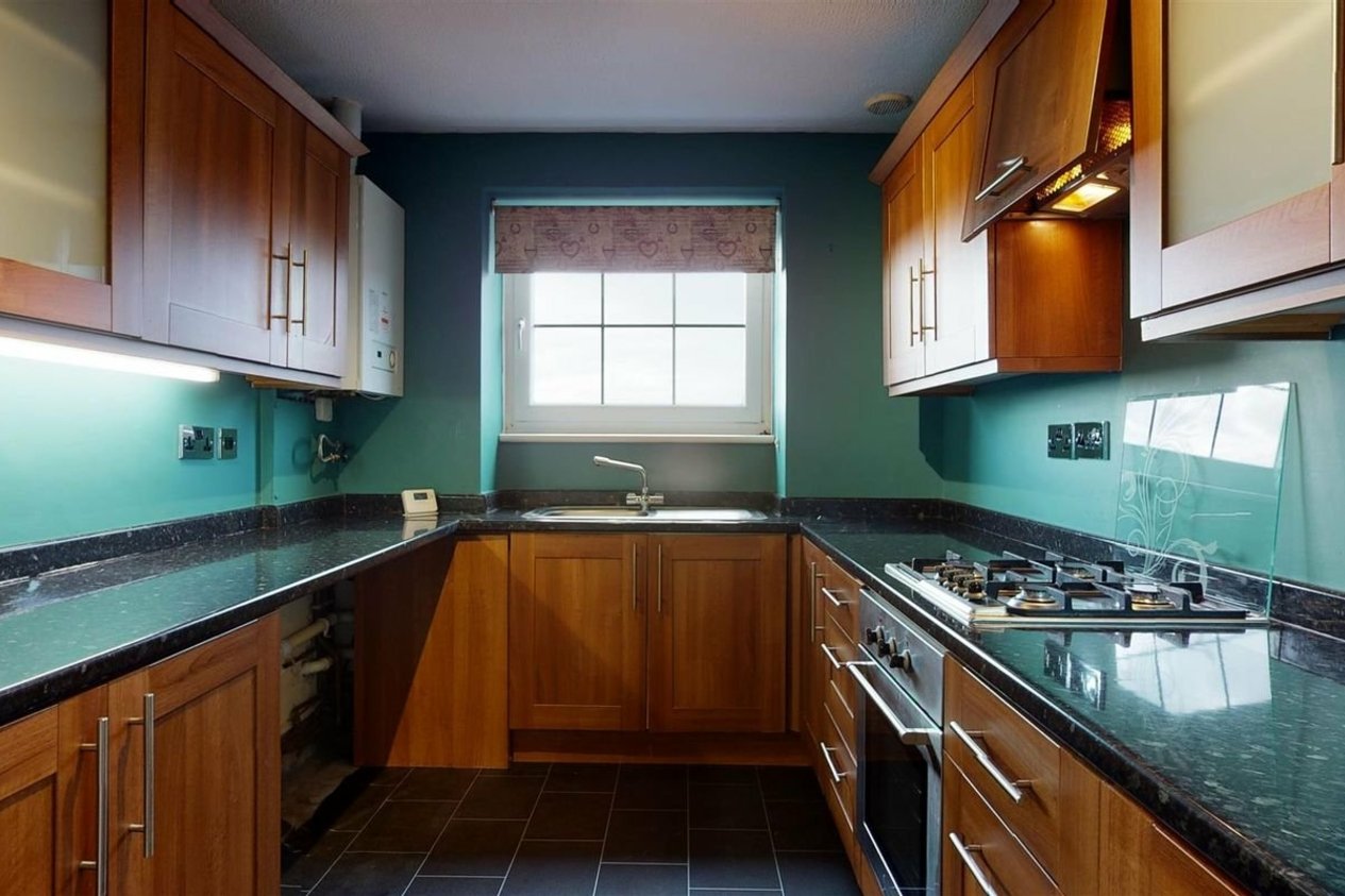 Properties Let in Gainsborough Court Grimston Gardens