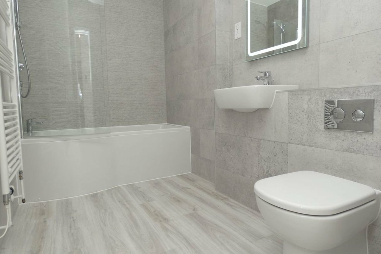 Properties To Let in Gladstone House Gladstone Road