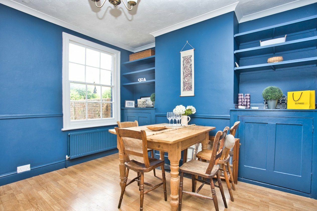 Properties To Let in Gladstone Road Deal