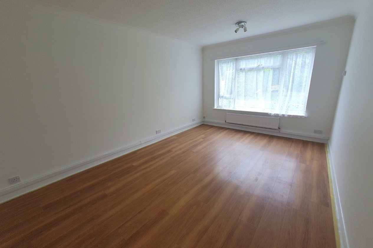 Properties Under Offer in Glebe Way Whitstable