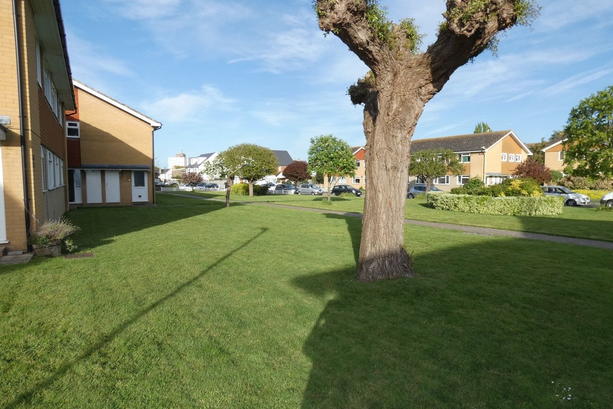Properties Let Agreed in Glebe Way  Whitstable