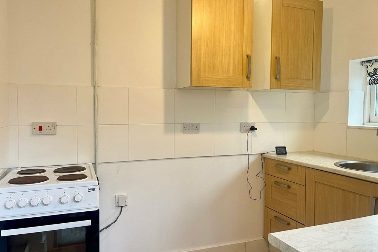 Properties Let in Glenfield Road Dover