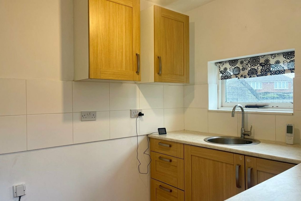 Properties Let in Glenfield Road Dover