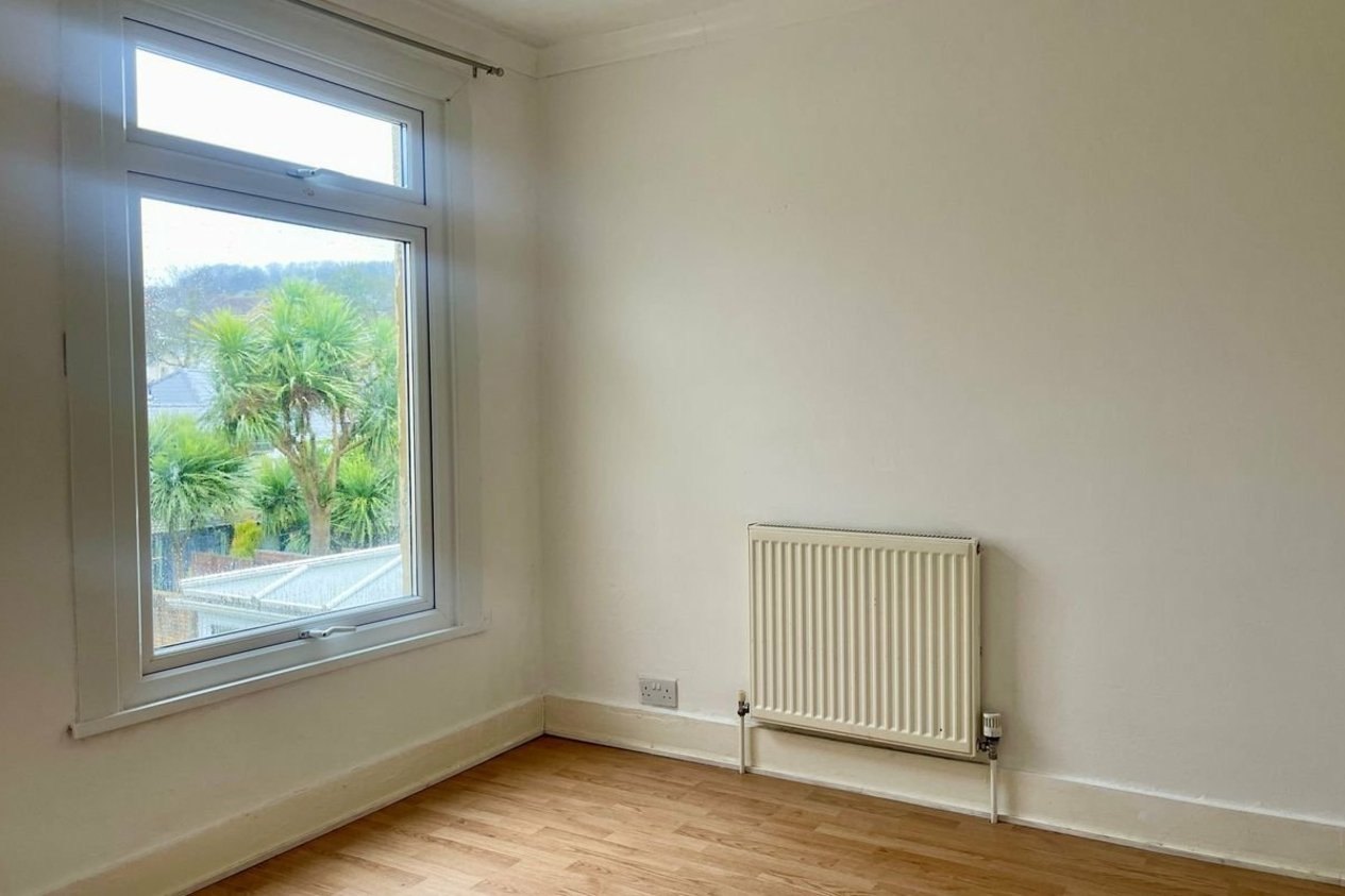 Properties Let in Glenfield Road Dover