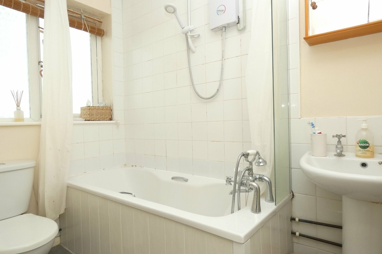 Properties To Let in Greenway Faversham