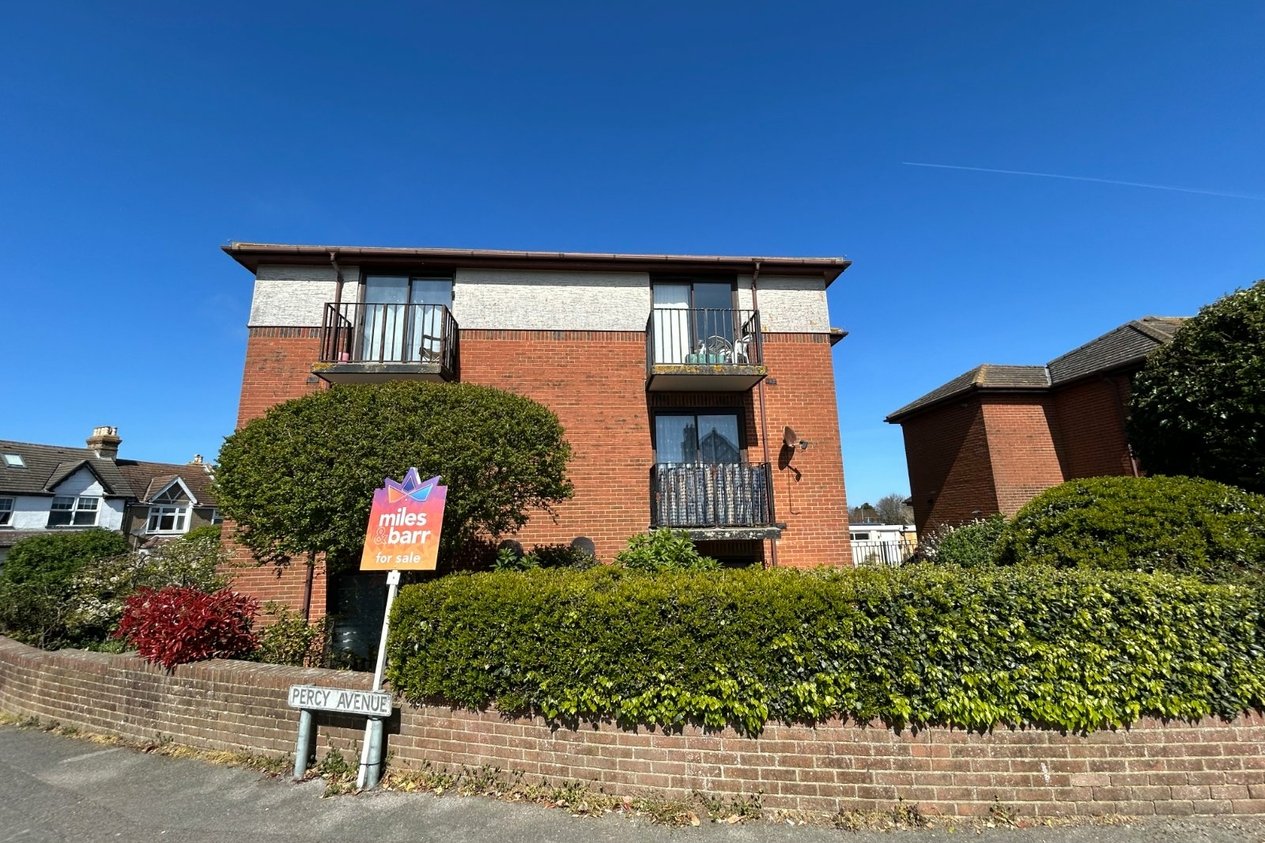 Properties Let in Greyfriars Court George Hill Road
