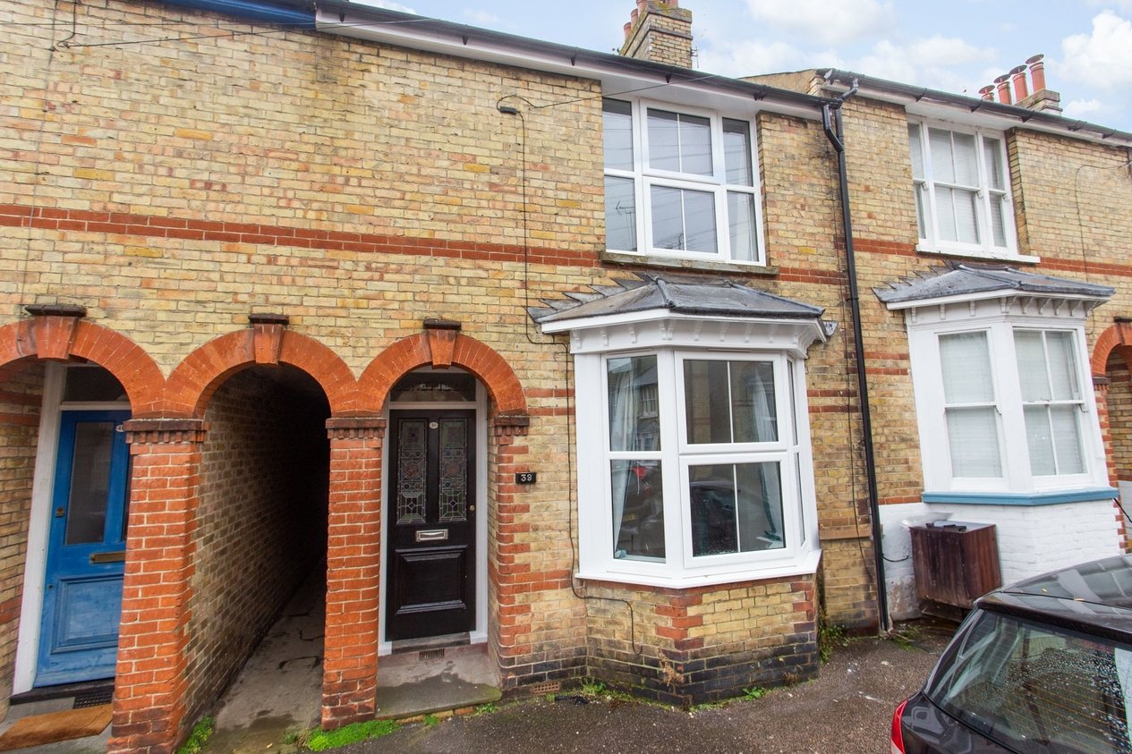 Properties Let Agreed in Guildford Road  Canterbury