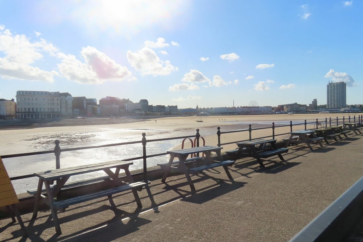 Properties To Let in Harbour Arm  Margate