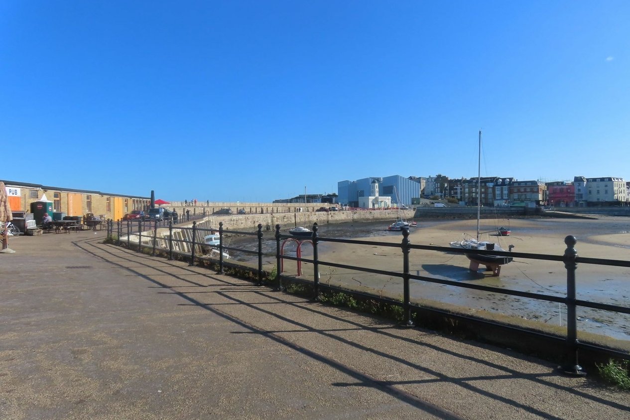 Properties To Let in Harbour Arm  Margate