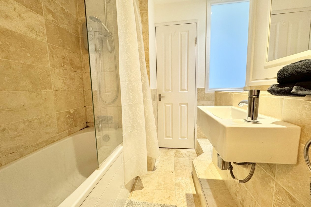 Properties To Let in Hawley Square Margate