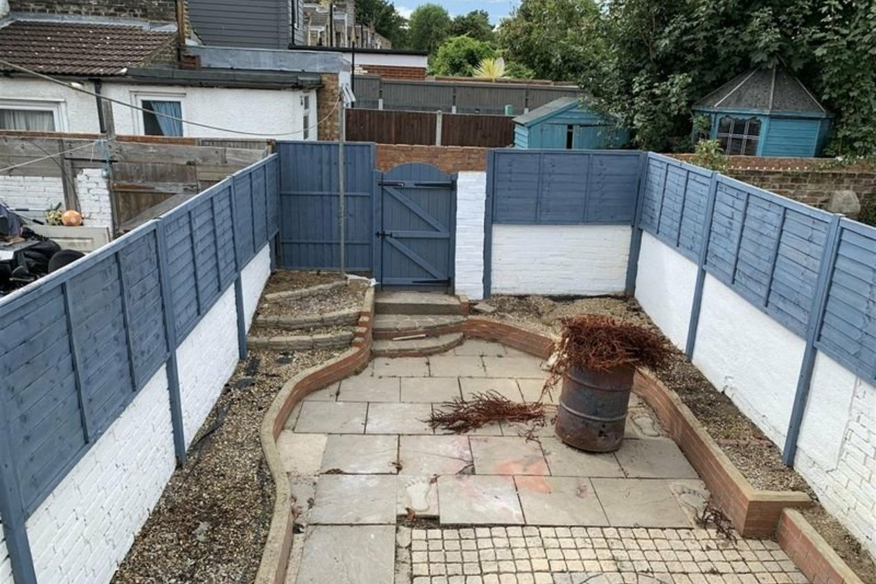 Properties Under Offer in Hereson Road Ramsgate