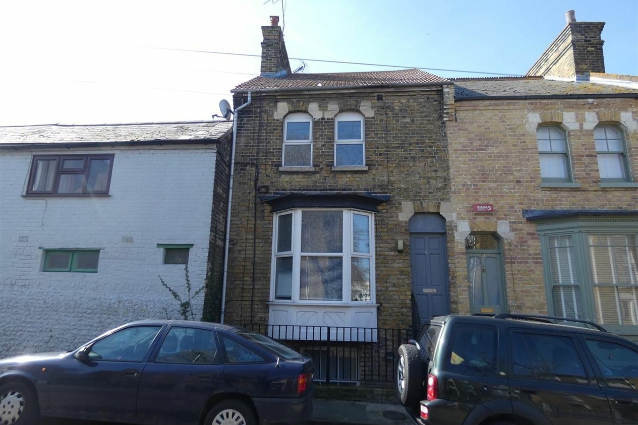 Properties To Let in Hibernia Street  Ramsgate