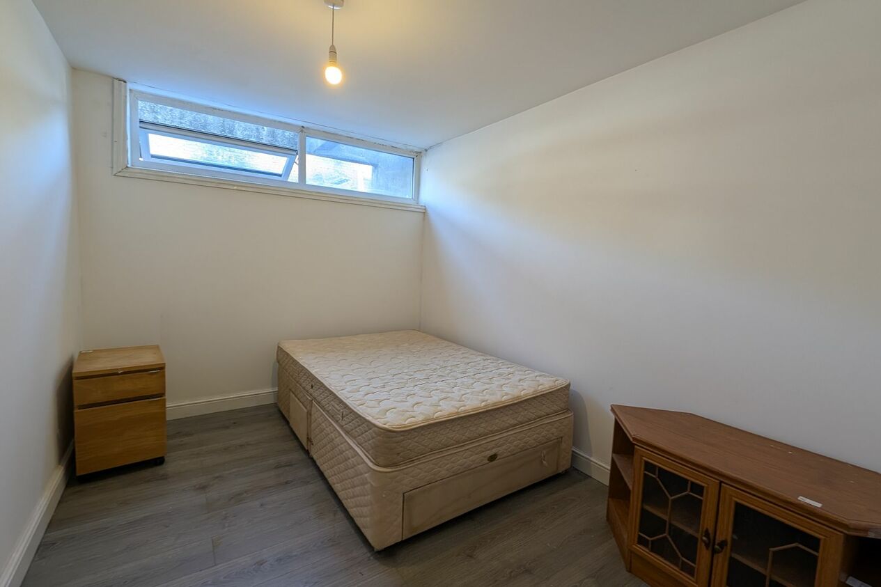 Properties Let Agreed in High Street  Dover