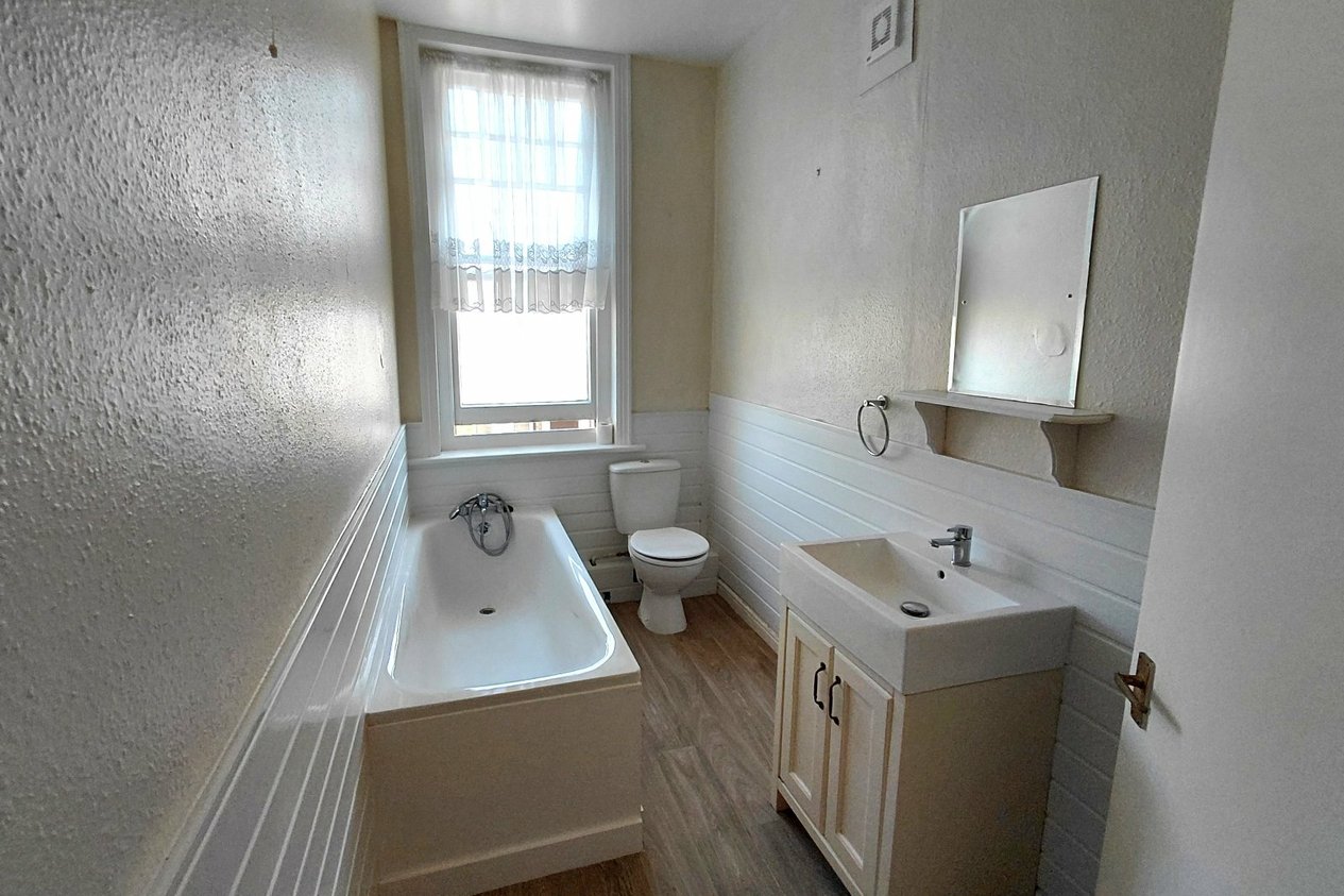 Properties To Let in High Street Herne Bay