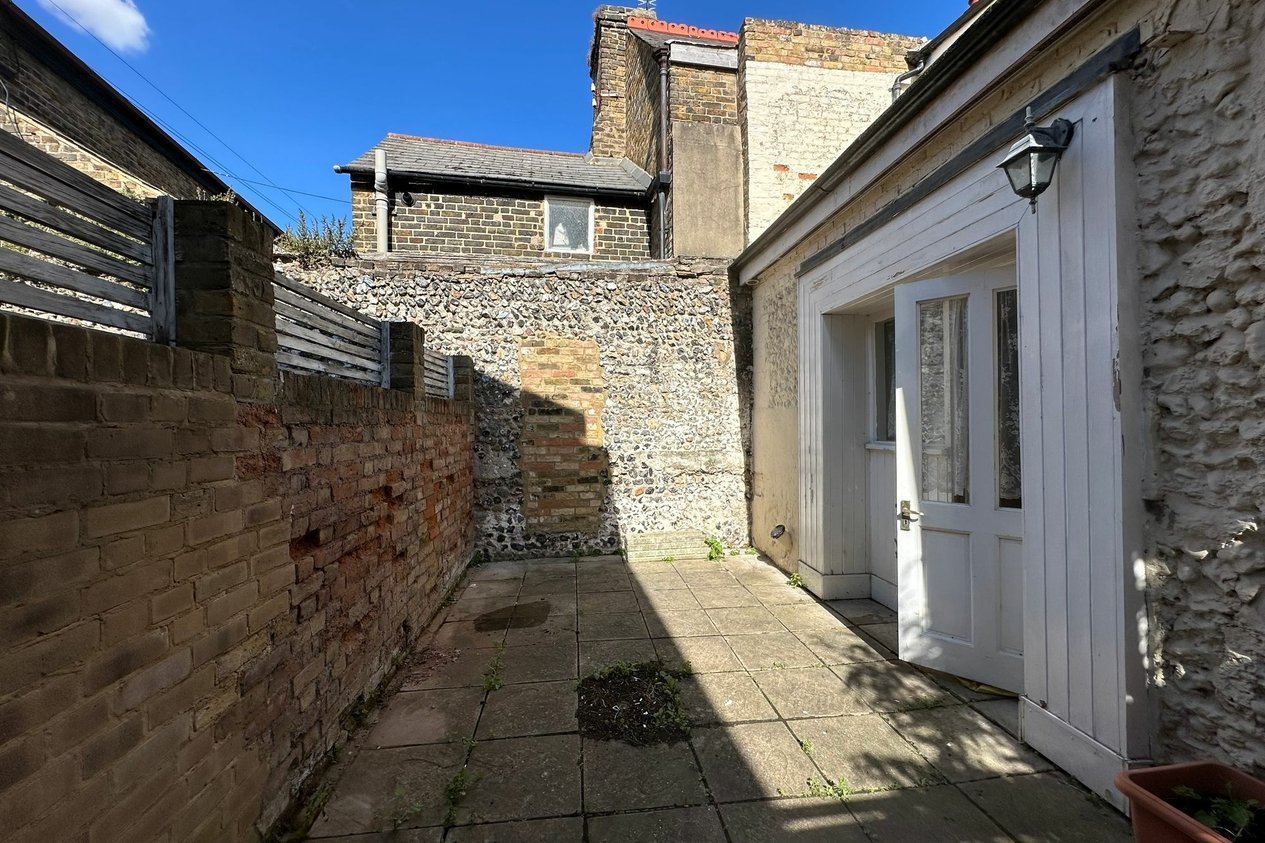 Properties To Let in King Street  Ramsgate