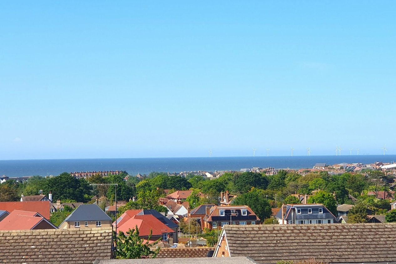Properties To Let in Kingfisher Close Whitstable
