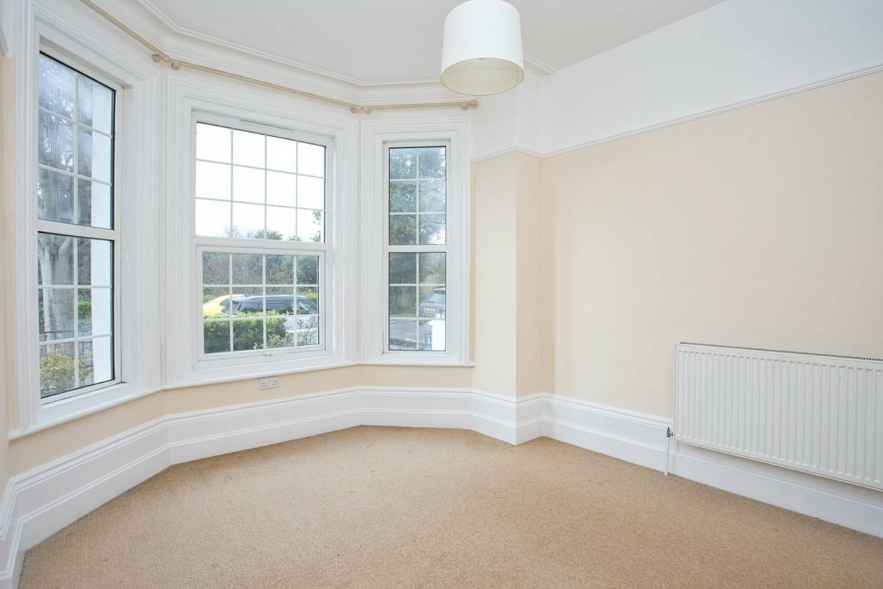 Properties To Let in Kingsnorth Gardens Folkestone