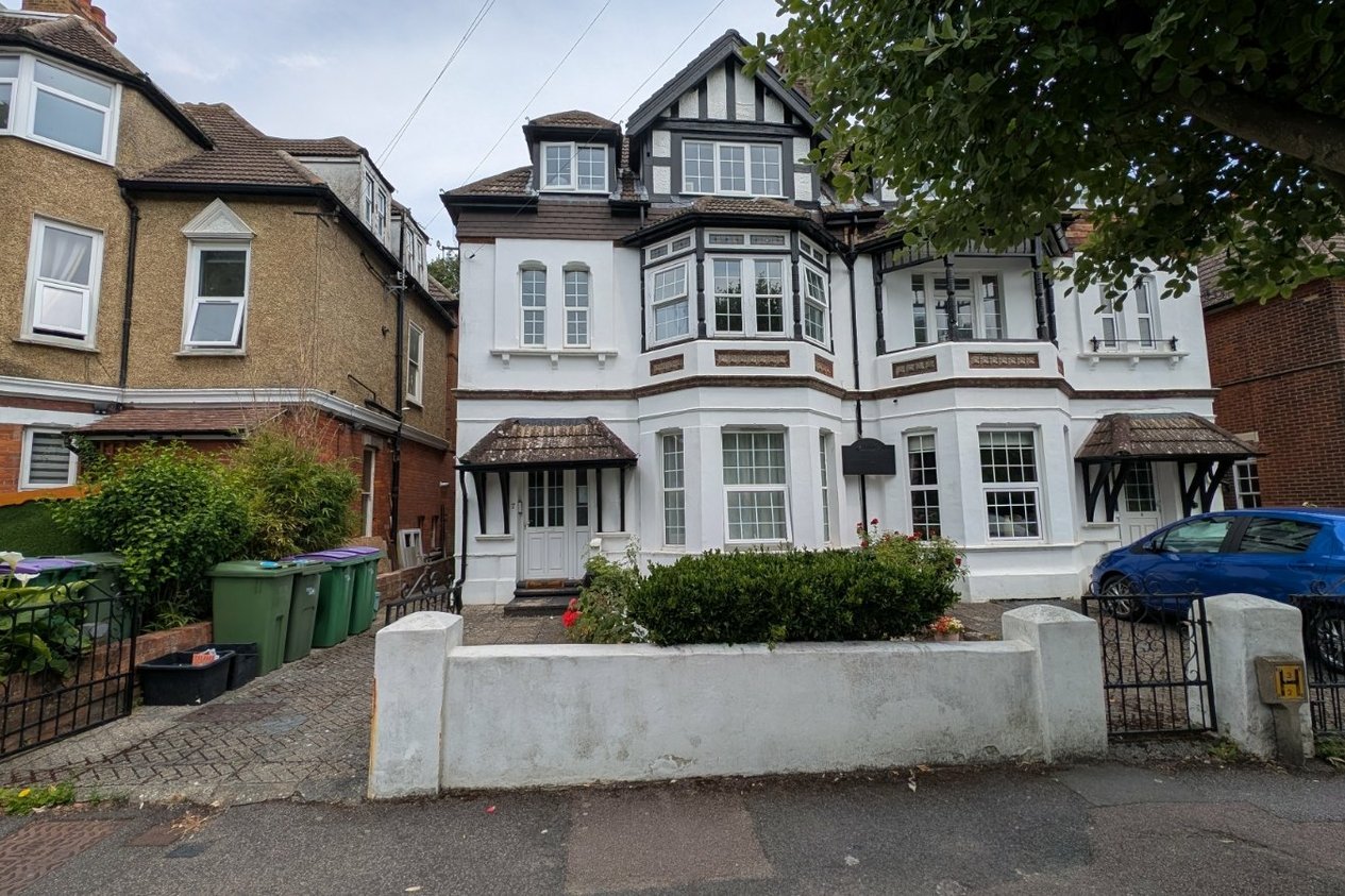 Properties To Let in Kingsnorth Gardens Folkestone