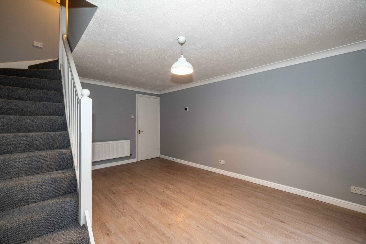 Properties Let Agreed in Laurel Way Chartham