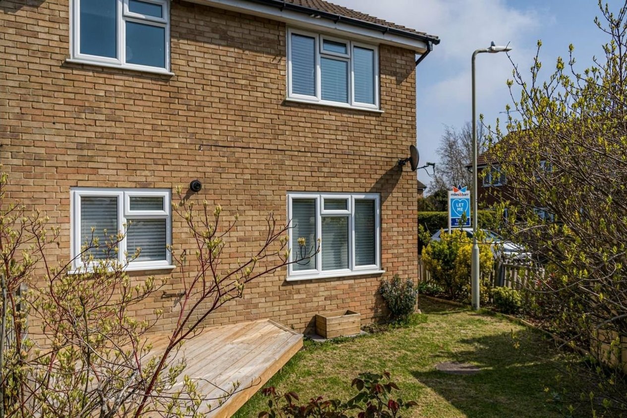 Properties To Let in Lavender Close Chestfield